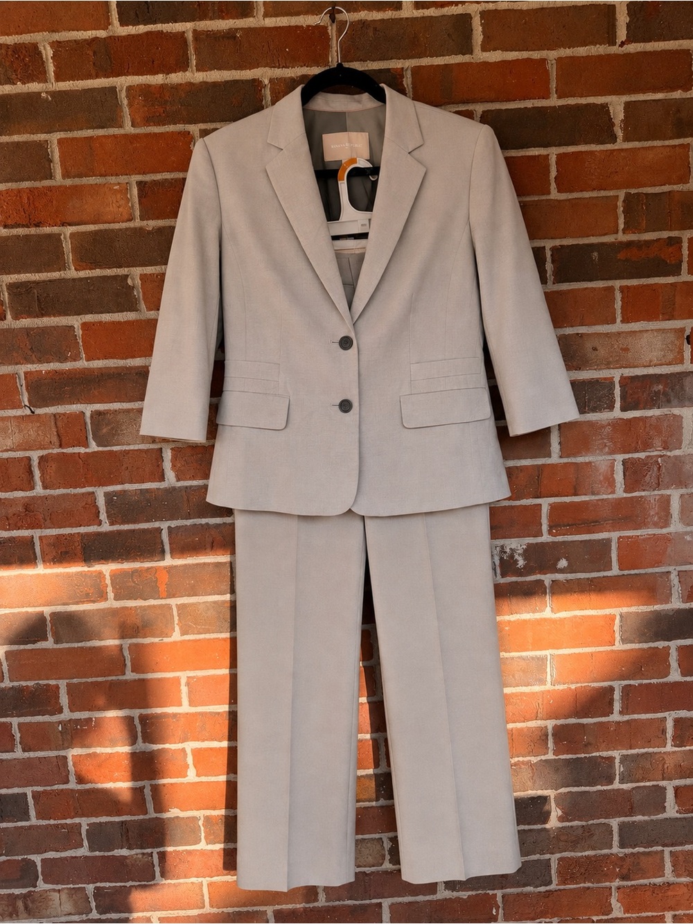 Banana Republic Light Gray Women's Suit Blazer & Pants